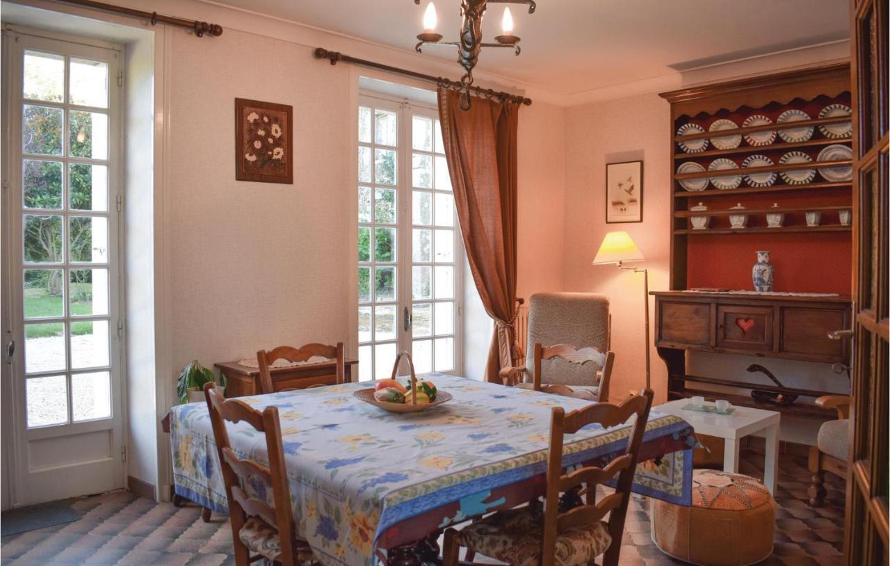 Cozy Home In Plancoet With Wifi Esterno foto